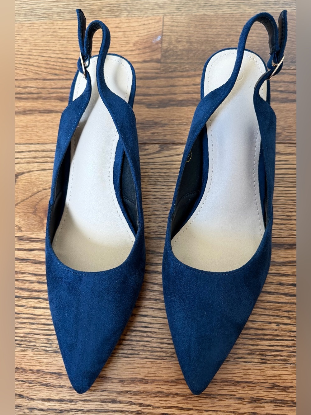 Women’s Navy Blue Slingback Kitten Heels